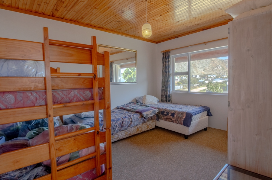 4 Bedroom Property for Sale in Pringle Bay Western Cape